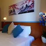 Paradise 3*