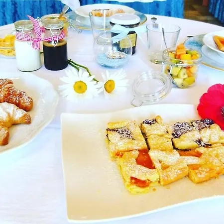 Paradise Hotel 3*