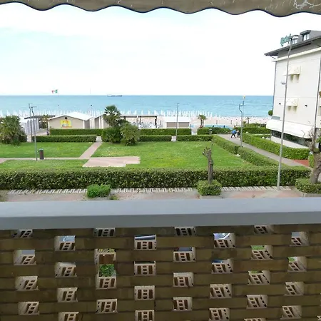 Hotel Paradise 3*