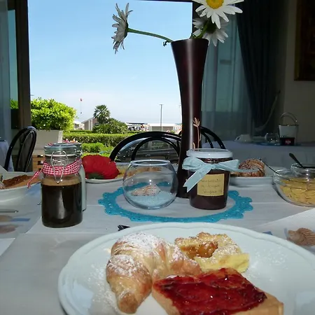 Hotel Paradise 3*